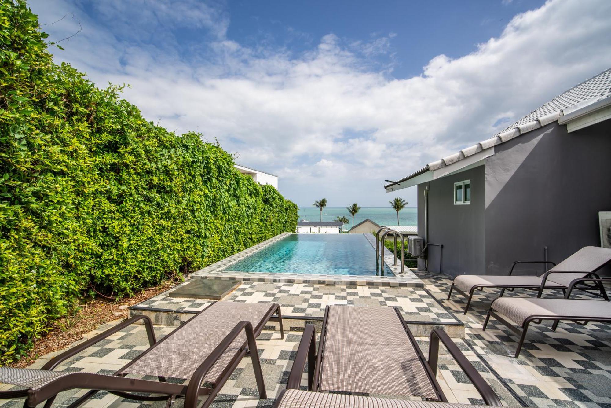 Mona Seaview Pool Villa Beach Front Aoyon Beach Ban Makham Oda fotoğraf