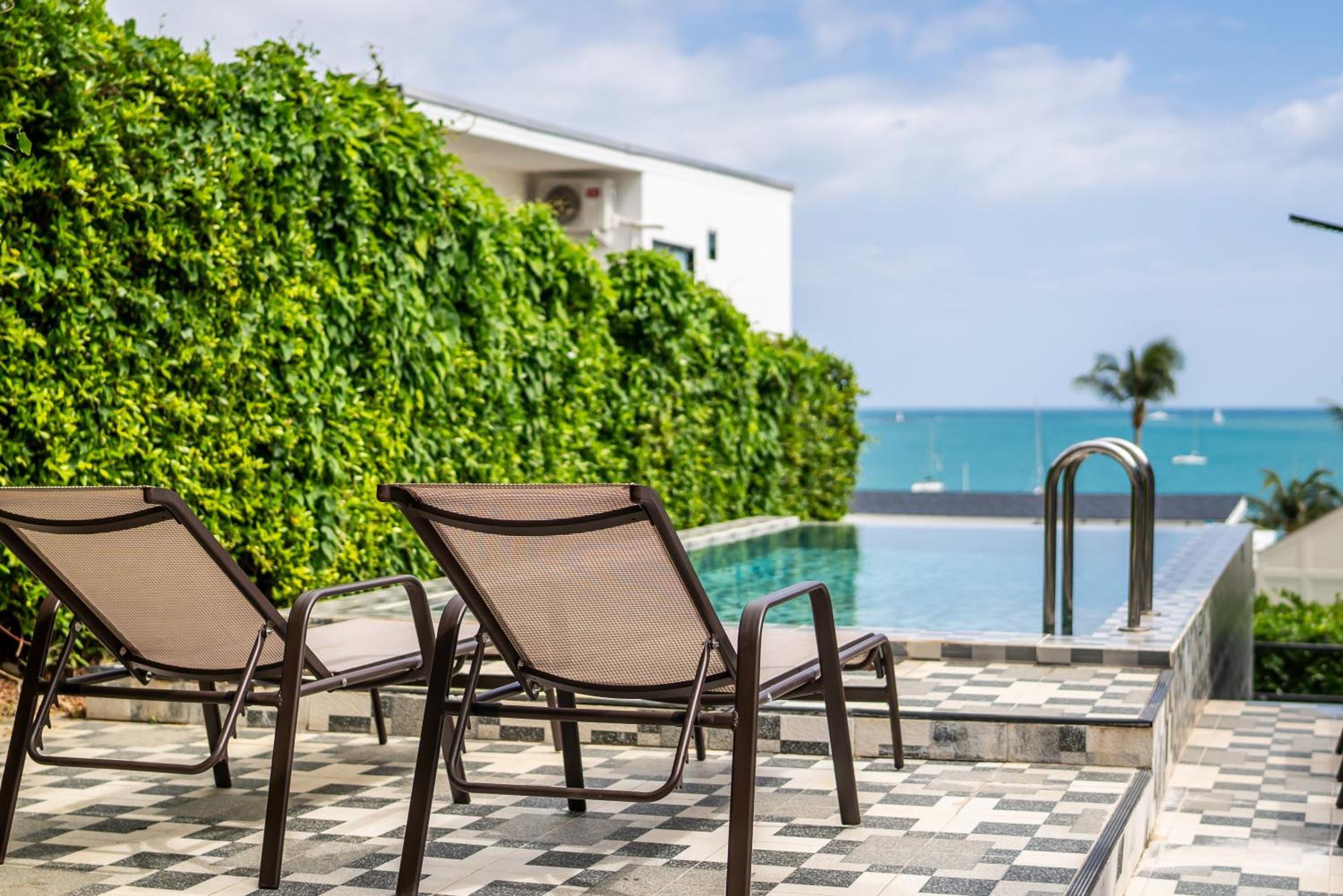 Mona Seaview Pool Villa Beach Front Aoyon Beach Ban Makham Oda fotoğraf